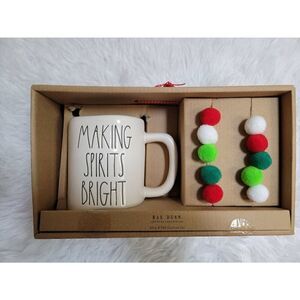 Rae Dunn MAKING SPIRITS BRIGHT Mug and Pom Pom Garland Gift Set New